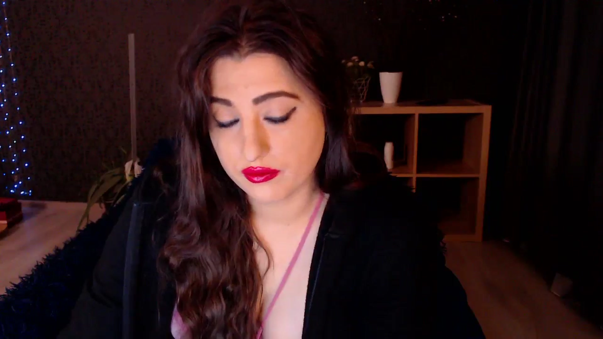 Gallery image thumbnail from HotRebbecca's myfreecams stream on, 02/27/2025, 03:59 image 9 of 20