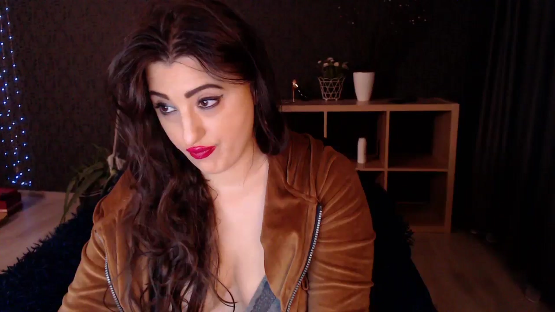 Gallery image thumbnail from HotRebbecca's myfreecams stream on, 02/28/2025, 02:36 image 4 of 20