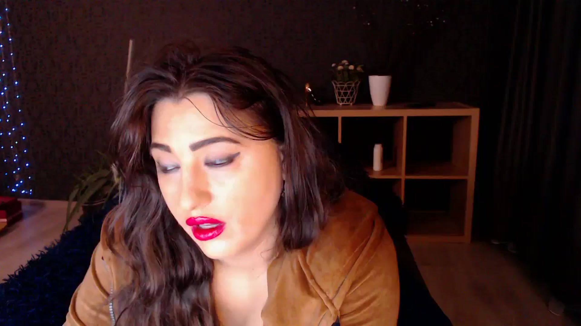 Gallery image thumbnail from HotRebbecca's myfreecams stream on, 02/28/2025, 02:36 image 16 of 20