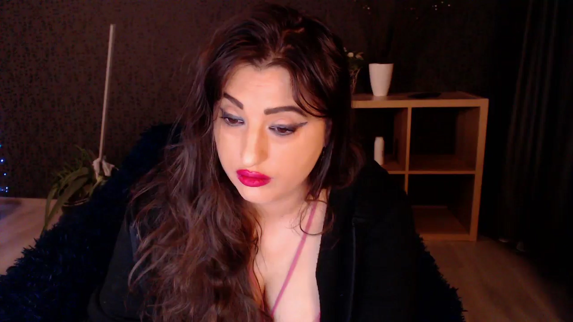 Gallery image thumbnail from HotRebbecca's myfreecams stream on, 03/01/2025, 01:33 image 6 of 20