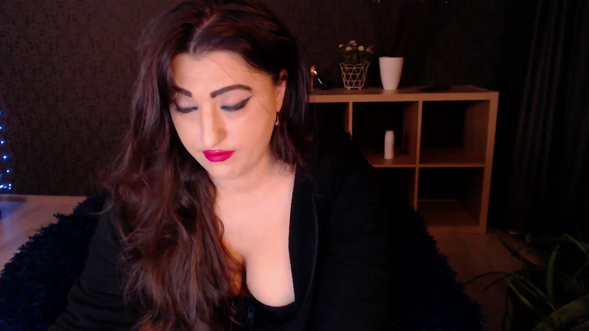 Gallery image thumbnail from HotRebbecca's myfreecams stream on, 03/02/2025, 23:16 image 3 of 20