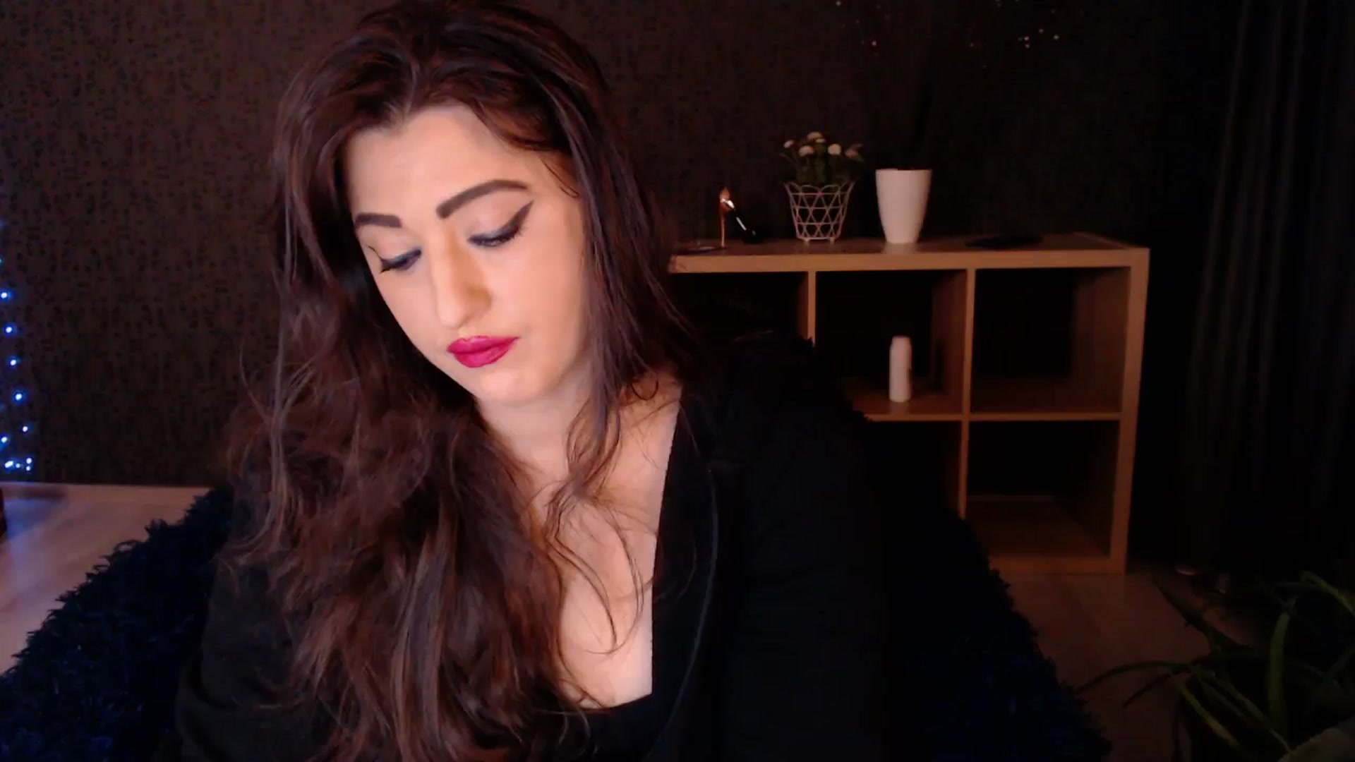 Gallery image thumbnail from HotRebbecca's myfreecams stream on, 03/02/2025, 23:16 image 11 of 20