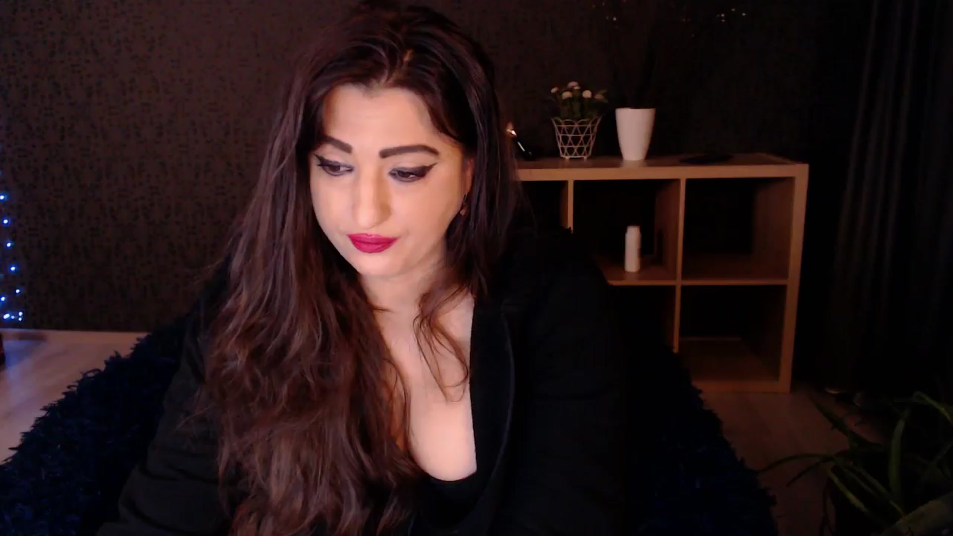 Gallery image thumbnail from HotRebbecca's myfreecams stream on, 03/02/2025, 23:16 image 13 of 20