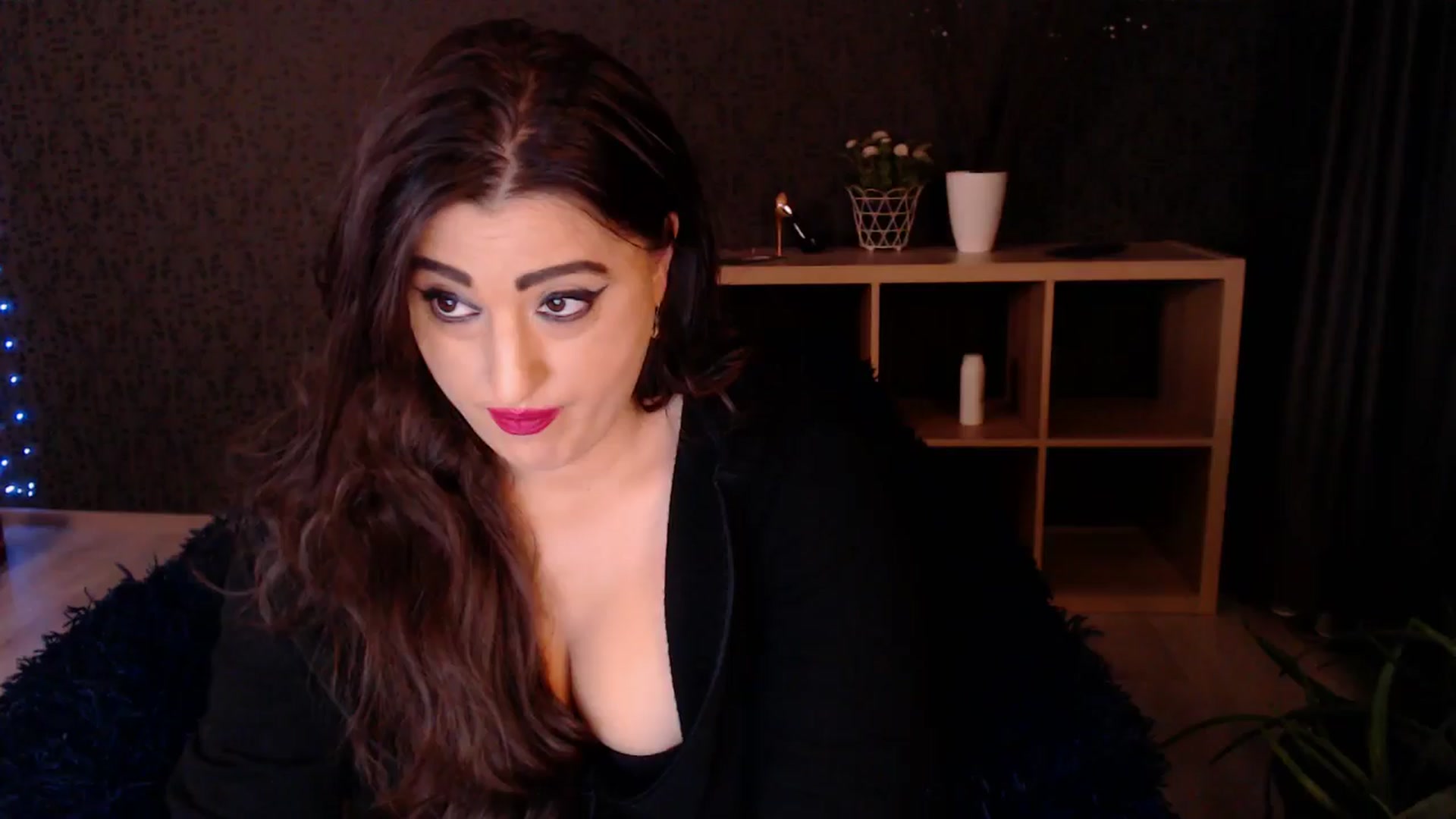 Gallery image thumbnail from HotRebbecca's myfreecams stream on, 03/02/2025, 23:16 image 19 of 20