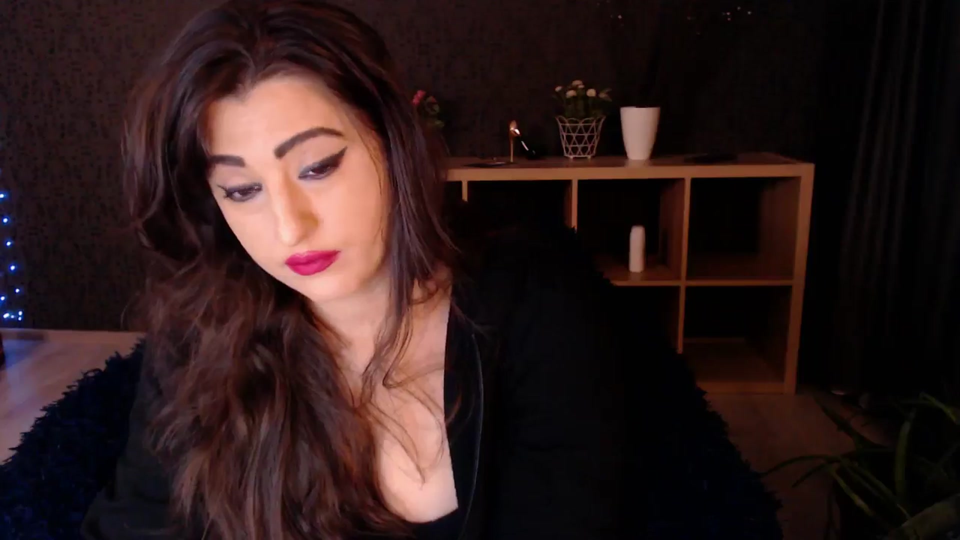Gallery image thumbnail from HotRebbecca's myfreecams stream on, 03/02/2025, 23:16 image 12 of 20
