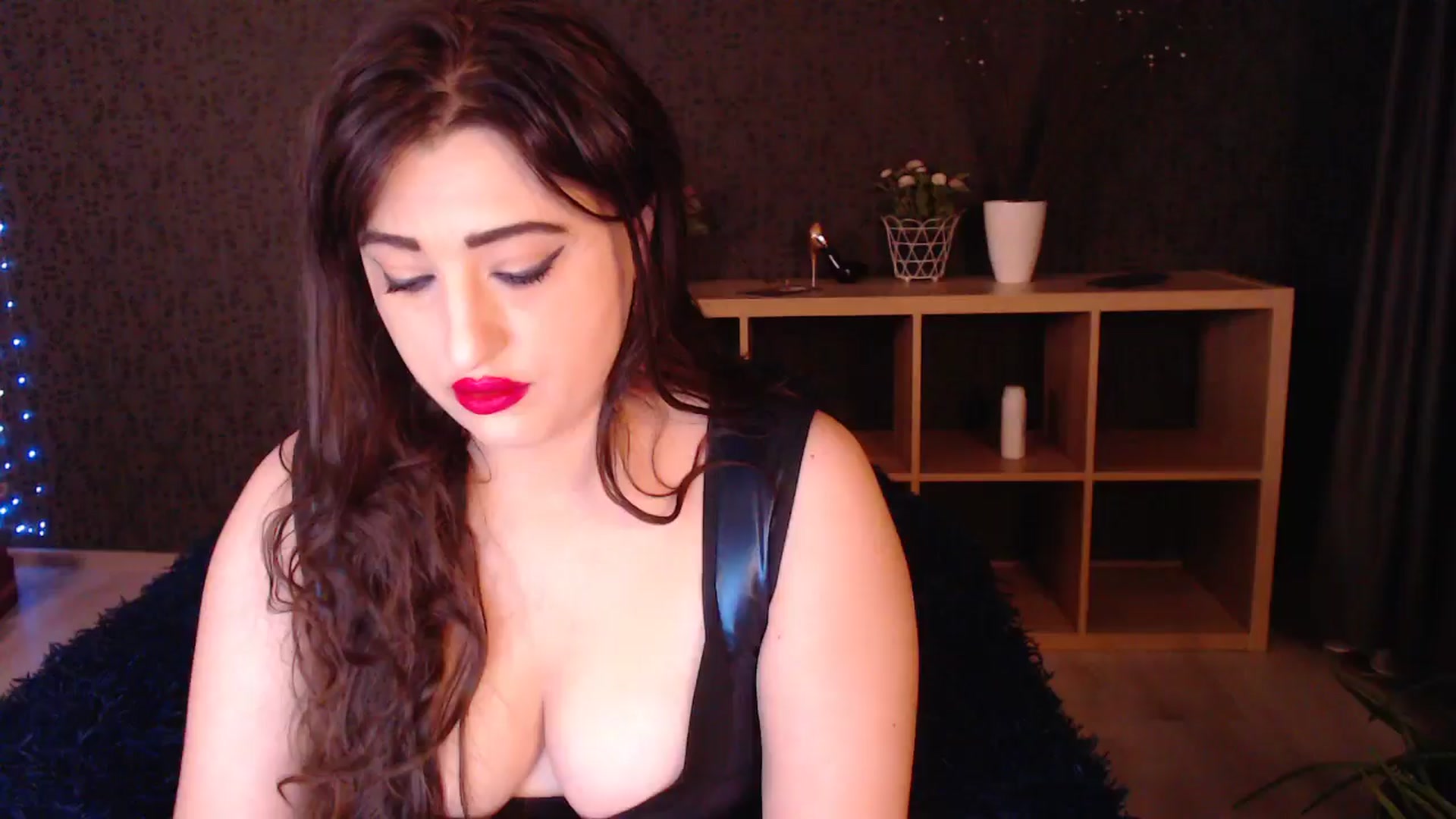 Gallery image thumbnail from HotRebbecca's myfreecams stream on, 03/04/2025, 24:36 image 1 of 20