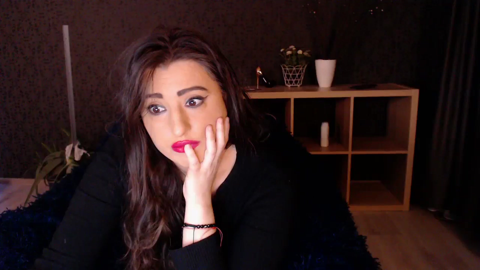 Gallery image thumbnail from HotRebbecca's myfreecams stream on, 03/05/2025, 04:20 image 10 of 20