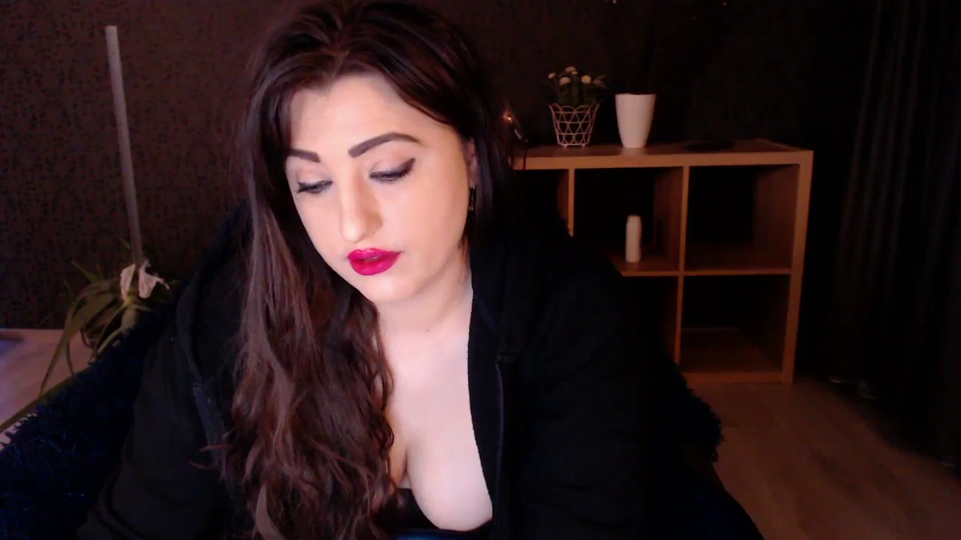 Gallery image thumbnail from HotRebbecca's myfreecams stream on, 03/06/2025, 03:57 image 9 of 20