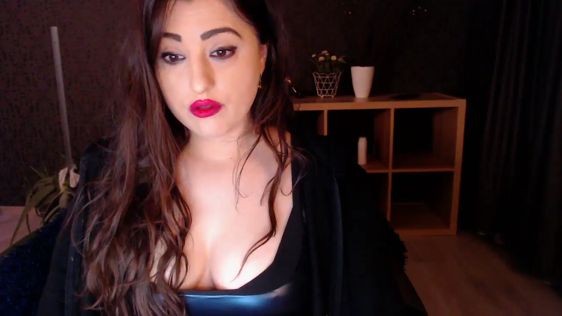 Gallery image thumbnail from HotRebbecca's myfreecams stream on, 03/06/2025, 03:57 image 15 of 20