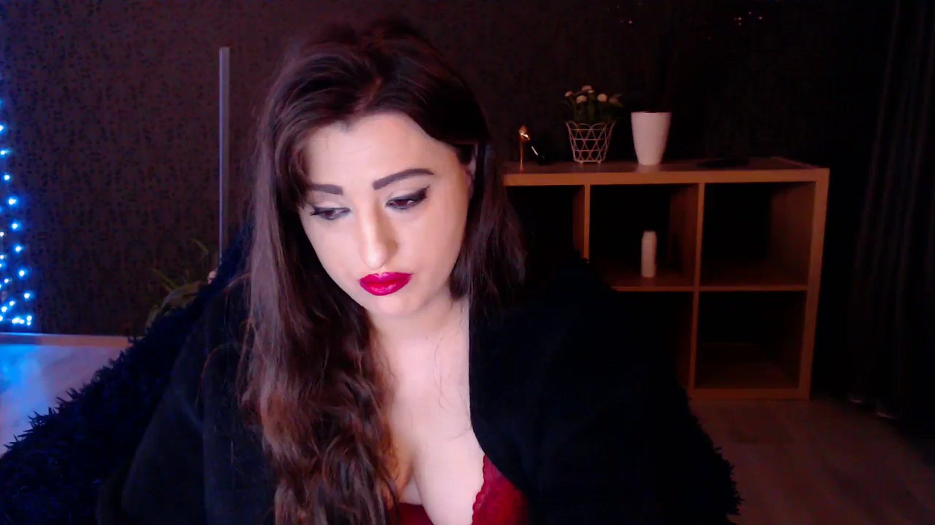 Gallery image thumbnail from HotRebbecca's myfreecams stream on, 03/08/2025, 04:01 image 14 of 20