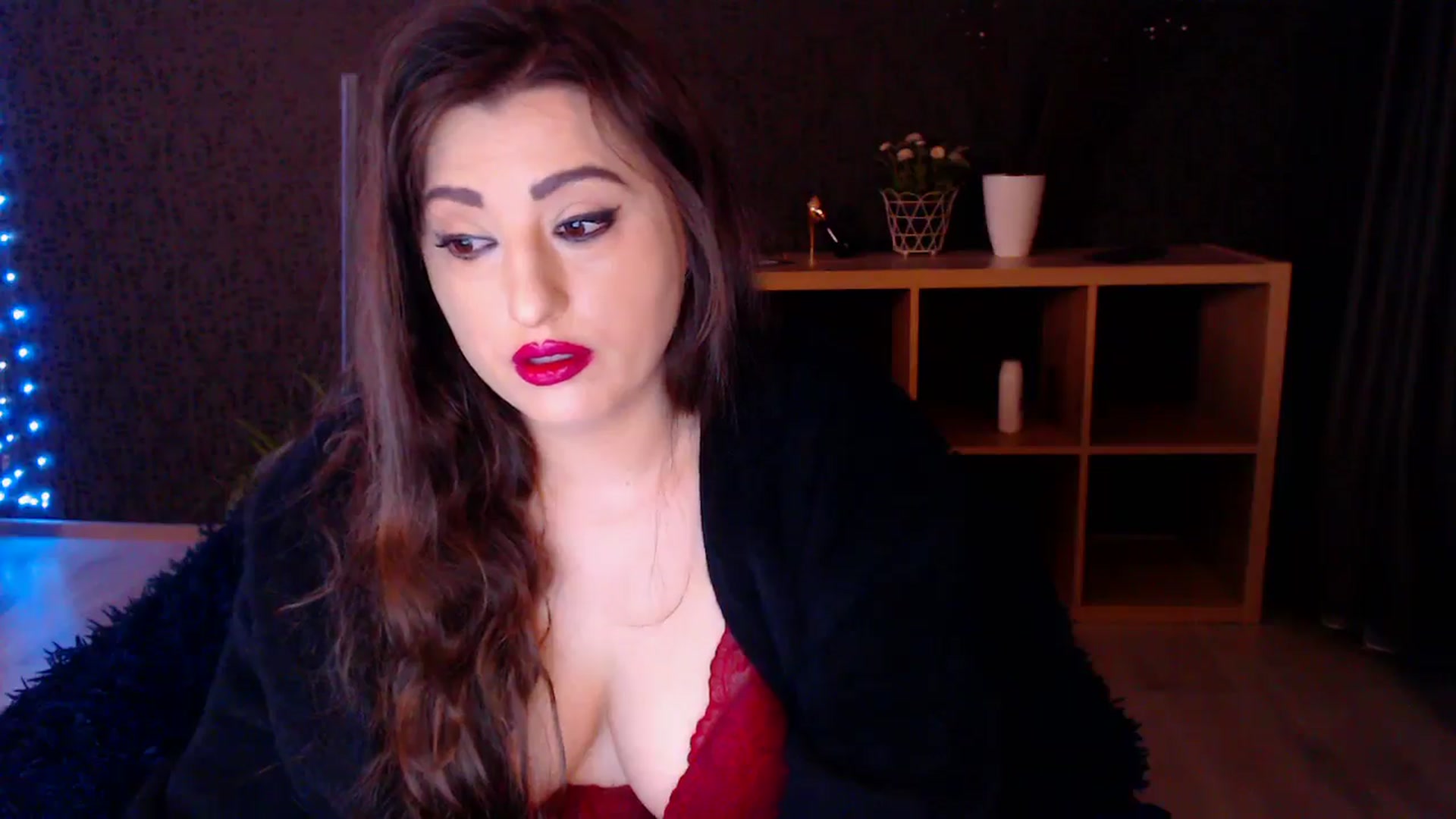 Gallery image thumbnail from HotRebbecca's myfreecams stream on, 03/08/2025, 04:01 image 13 of 20
