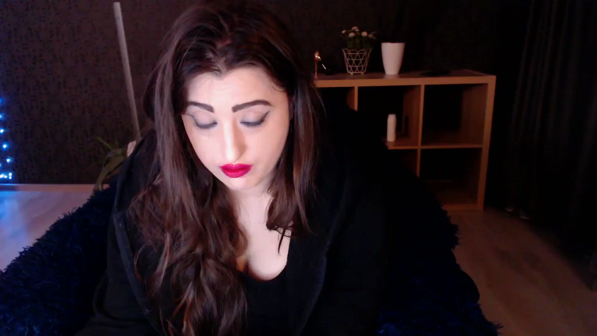 Gallery image thumbnail from HotRebbecca's myfreecams stream on, 03/10/2025, 04:03 image 17 of 20