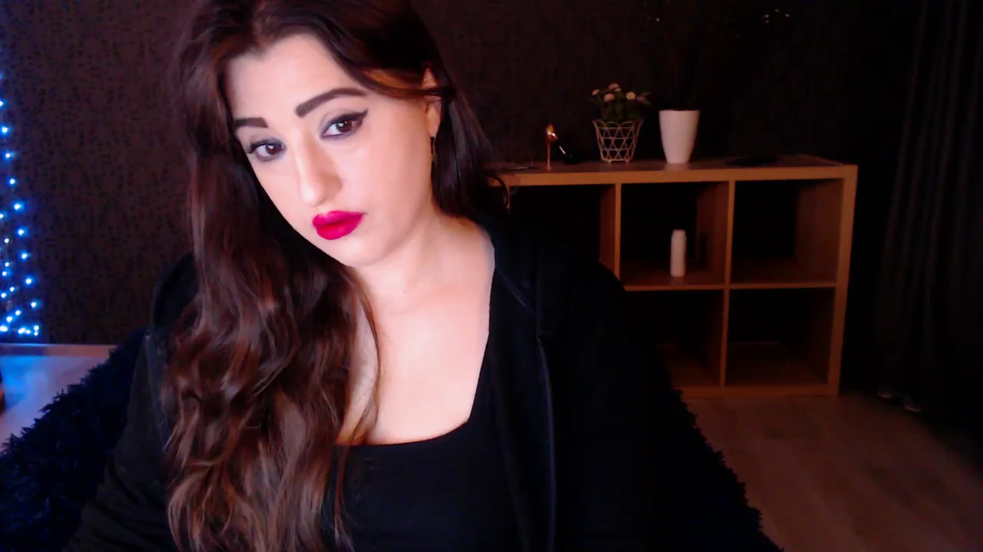 Gallery image thumbnail from HotRebbecca's myfreecams stream on, 03/11/2025, 01:42 image 14 of 20