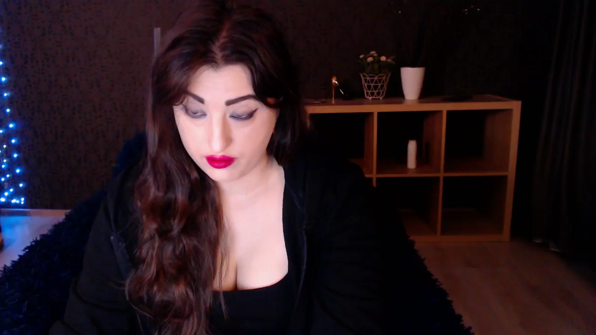 Gallery image thumbnail from HotRebbecca's myfreecams stream on, 03/11/2025, 01:42 image 5 of 20