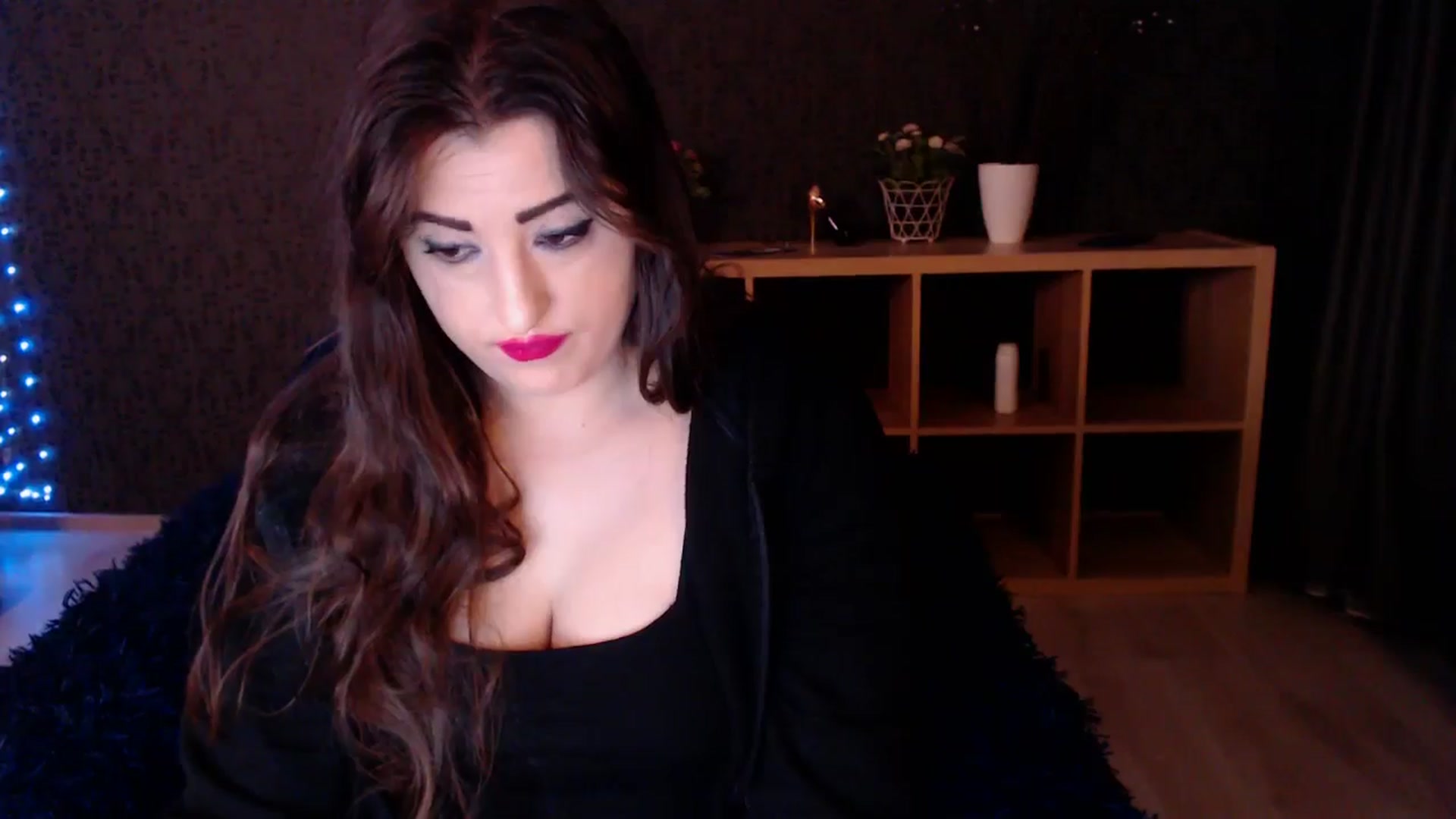 Gallery image thumbnail from HotRebbecca's myfreecams stream on, 03/11/2025, 03:02 image 11 of 20