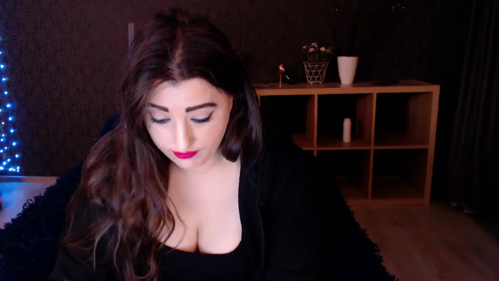 Gallery image thumbnail from HotRebbecca's myfreecams stream on, 03/11/2025, 03:02 image 3 of 20