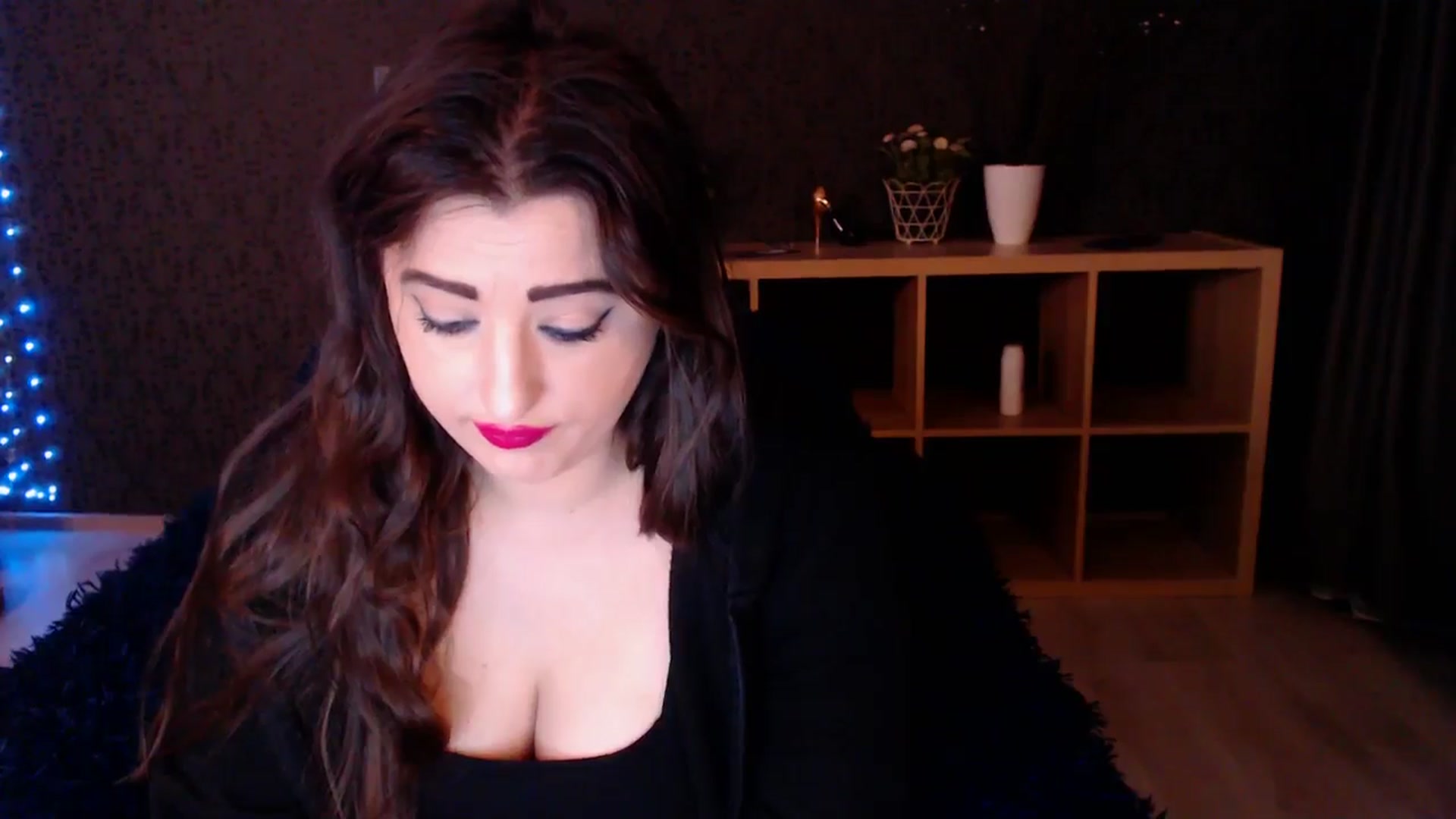 Gallery image thumbnail from HotRebbecca's myfreecams stream on, 03/11/2025, 03:02 image 7 of 20