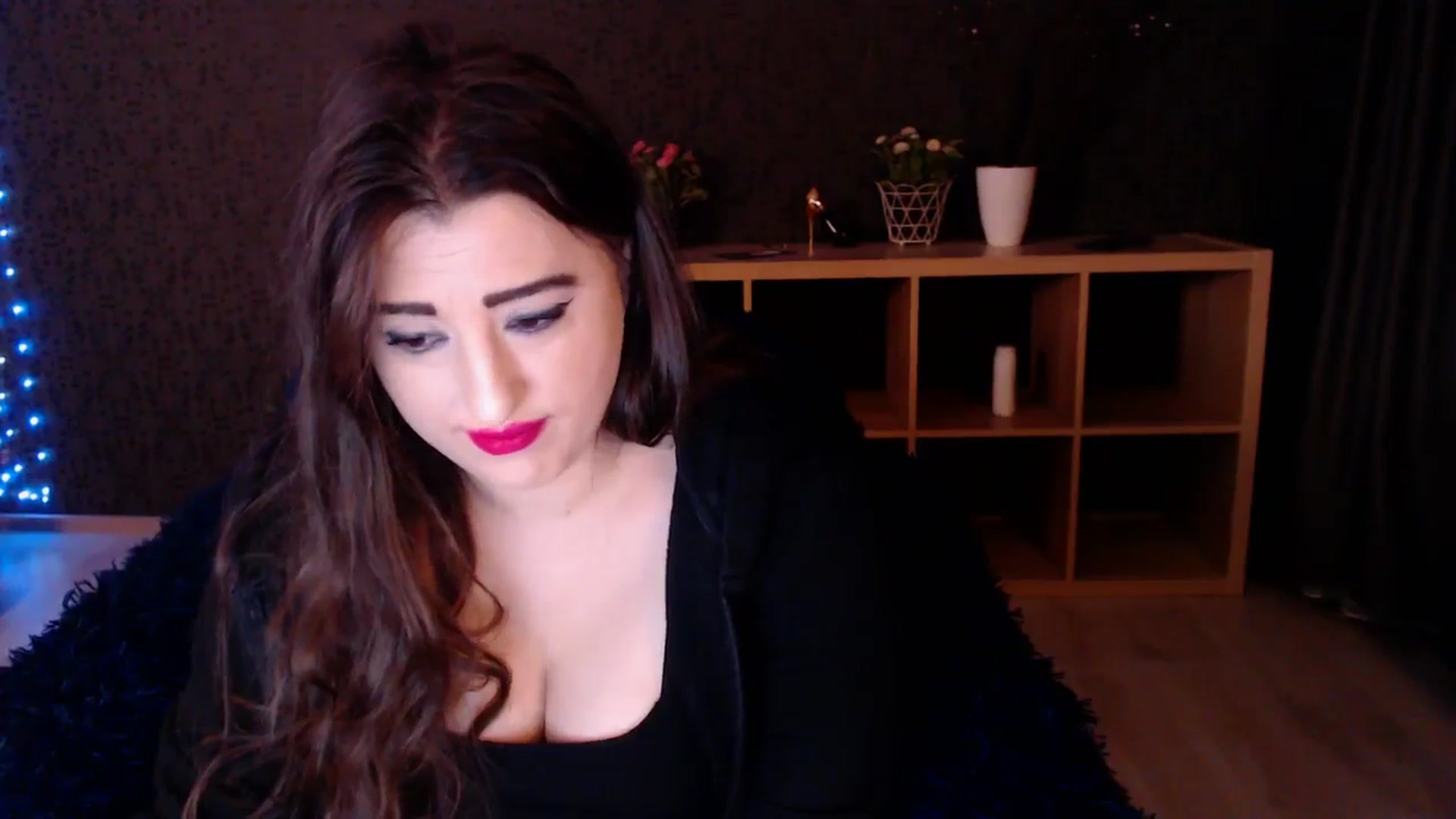 Gallery image thumbnail from HotRebbecca's myfreecams stream on, 03/11/2025, 03:02 image 18 of 20