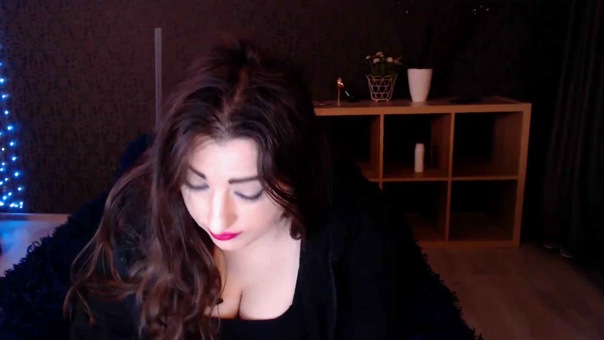 Gallery image thumbnail from HotRebbecca's myfreecams stream on, 03/11/2025, 03:02 image 9 of 20