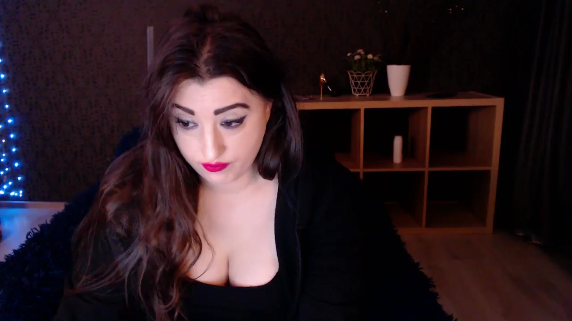 Gallery image thumbnail from HotRebbecca's myfreecams stream on, 03/11/2025, 03:02 image 4 of 20
