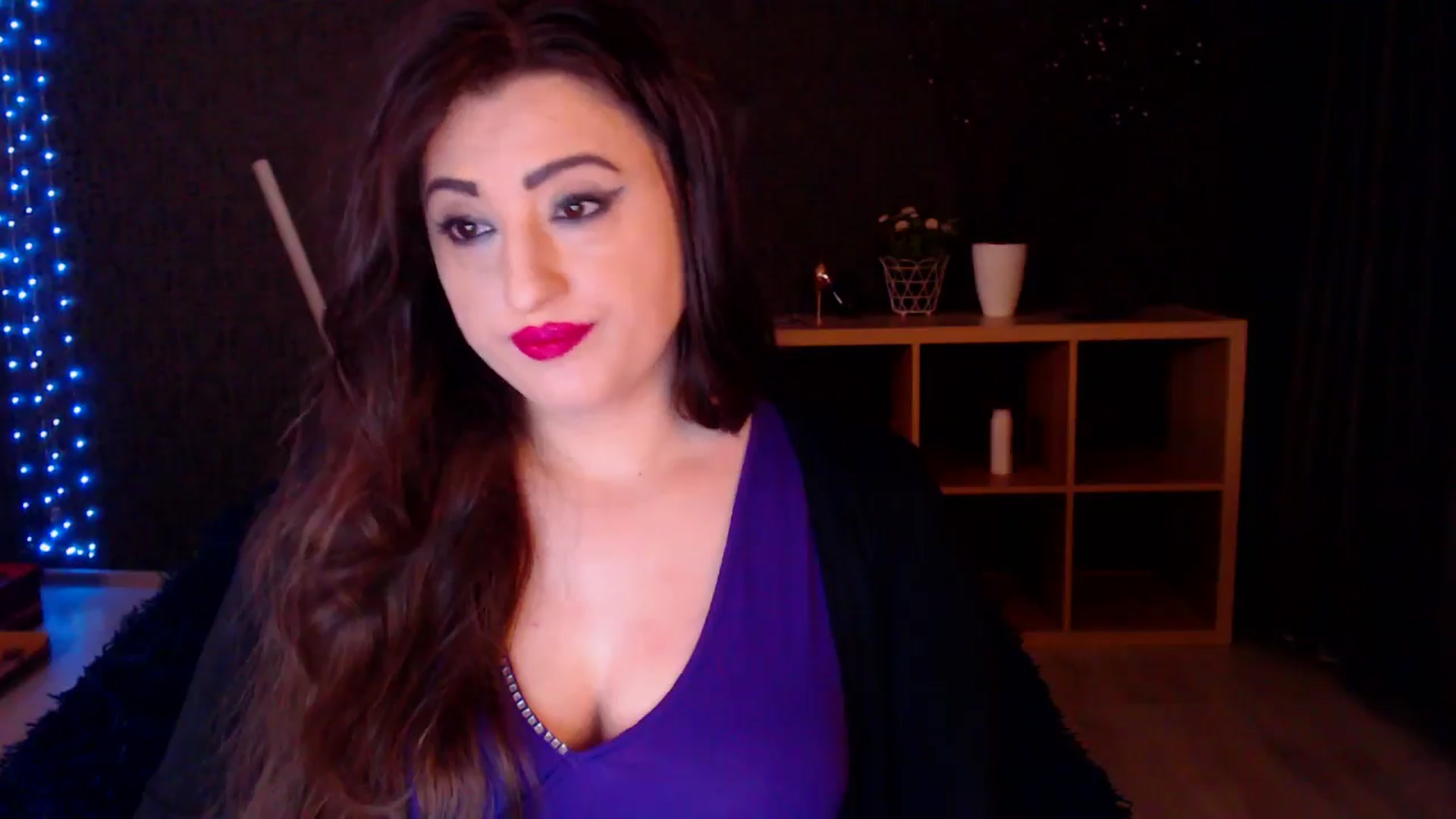 Gallery image thumbnail from HotRebbecca's myfreecams stream on, 03/16/2025, 24:07 image 7 of 20