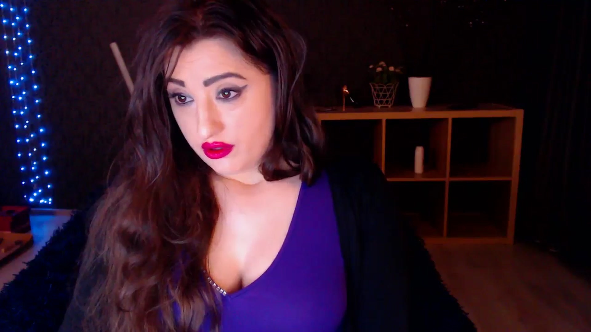 Gallery image thumbnail from HotRebbecca's myfreecams stream on, 03/16/2025, 24:07 image 14 of 20