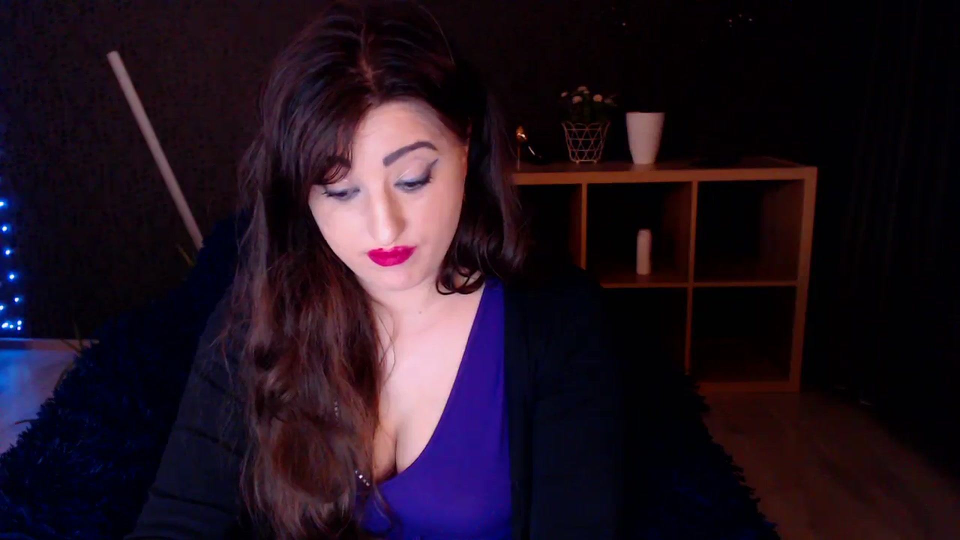 Gallery image thumbnail from HotRebbecca's myfreecams stream on, 03/16/2025, 02:21 image 16 of 20