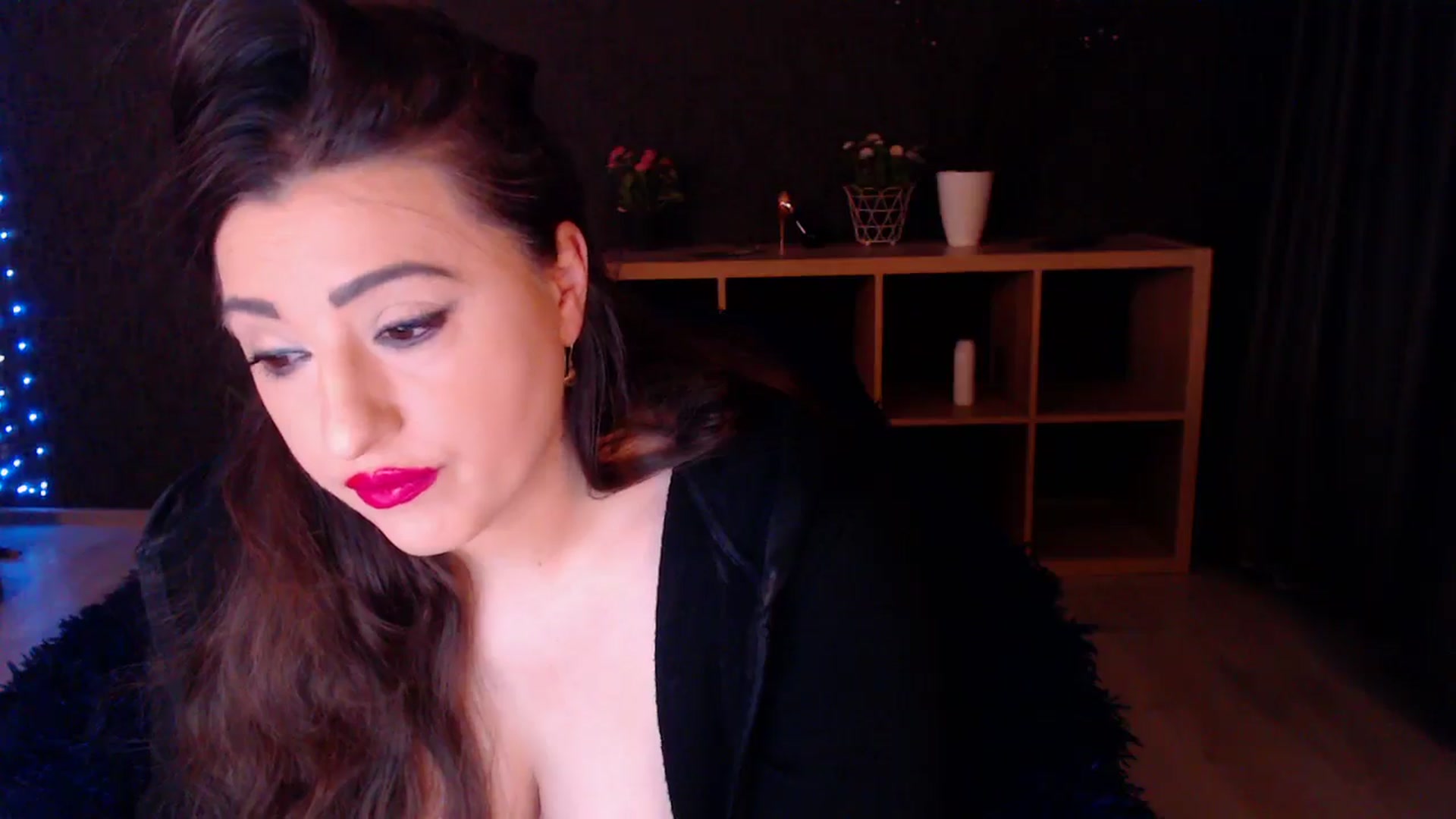 Gallery image thumbnail from HotRebbecca's myfreecams stream on, 03/17/2025, 22:30 image 20 of 20