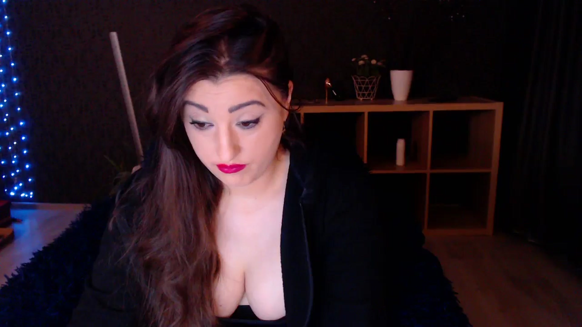 Gallery image thumbnail from HotRebbecca's myfreecams stream on, 03/17/2025, 23:49 image 15 of 20