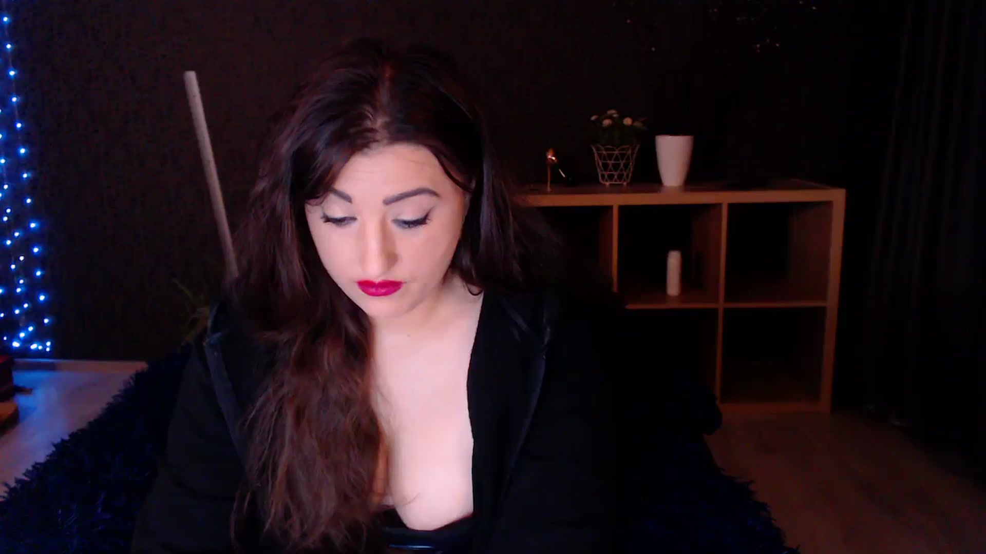 Gallery image thumbnail from HotRebbecca's myfreecams stream on, 03/17/2025, 23:49 image 3 of 20