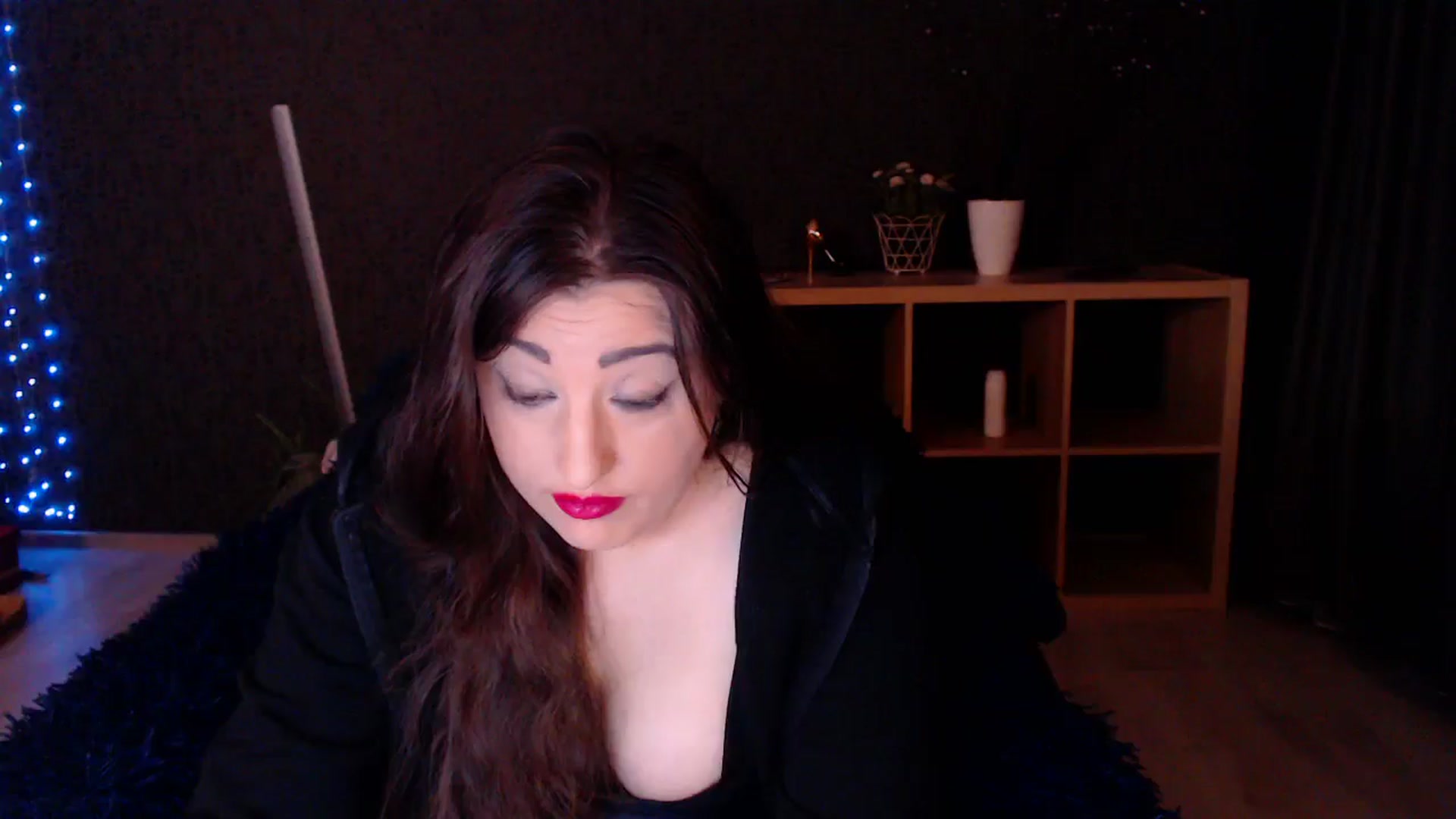 Gallery image thumbnail from HotRebbecca's myfreecams stream on, 03/17/2025, 23:49 image 2 of 20