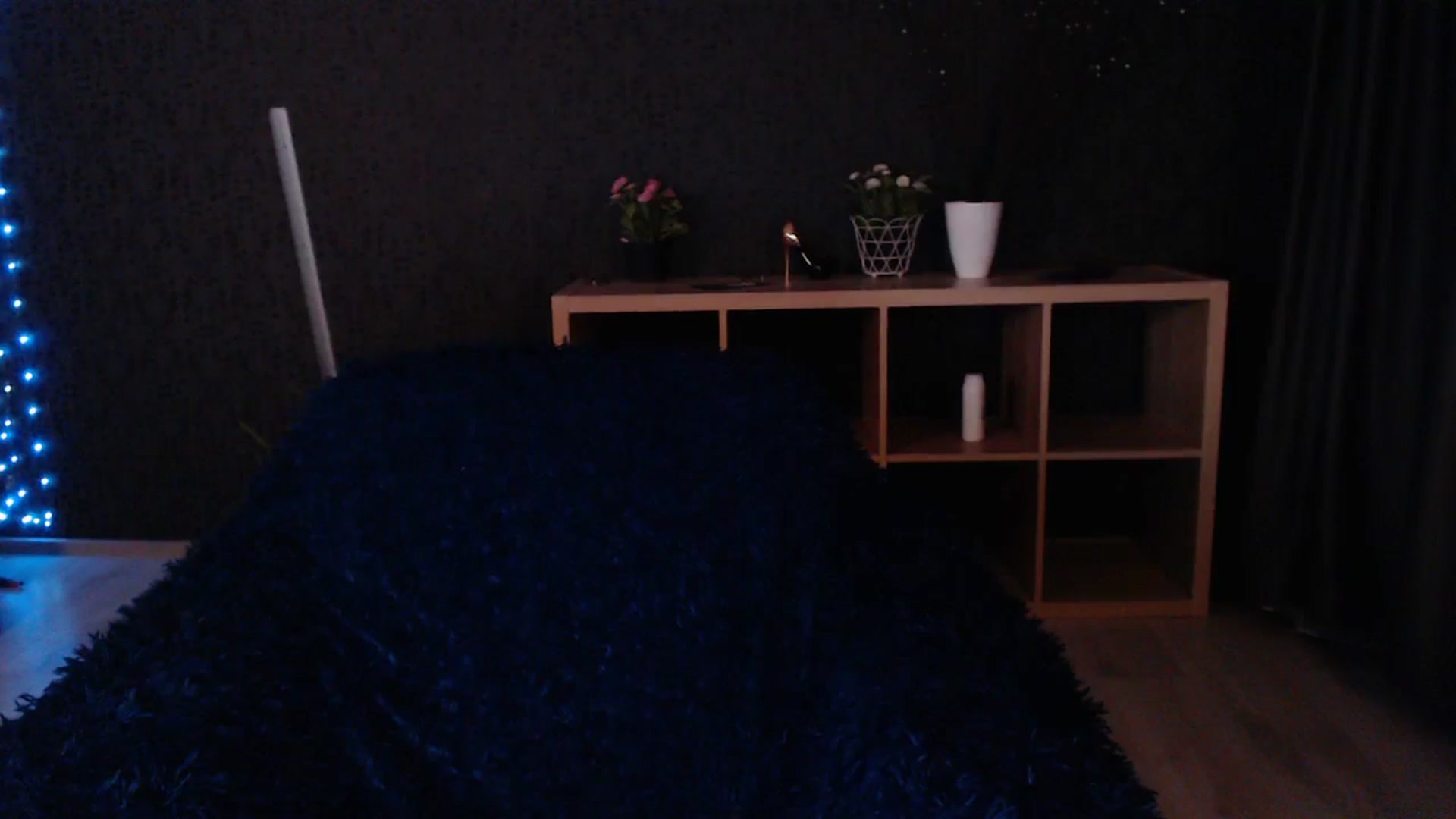 Gallery image thumbnail from HotRebbecca's myfreecams stream on, 03/19/2025, 02:45 image 6 of 20