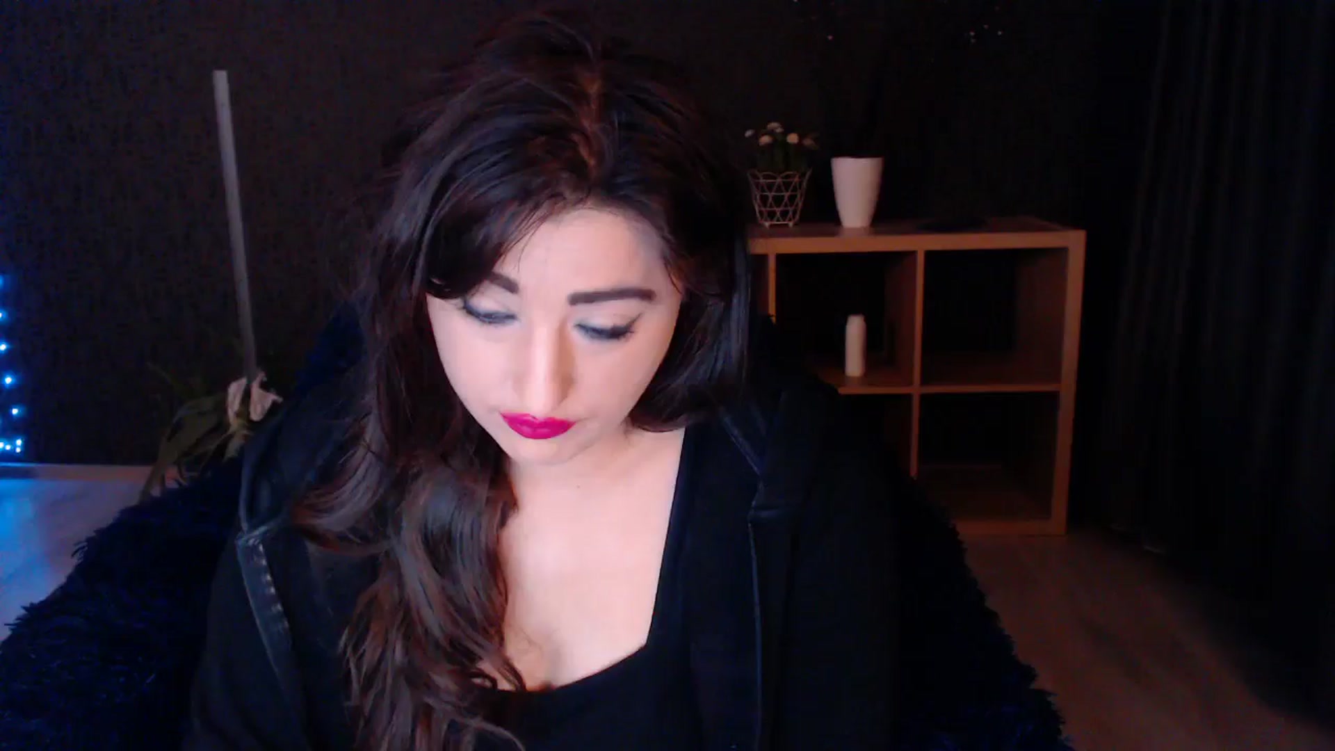 Gallery image thumbnail from HotRebbecca's myfreecams stream on, 03/20/2025, 03:27 image 15 of 20