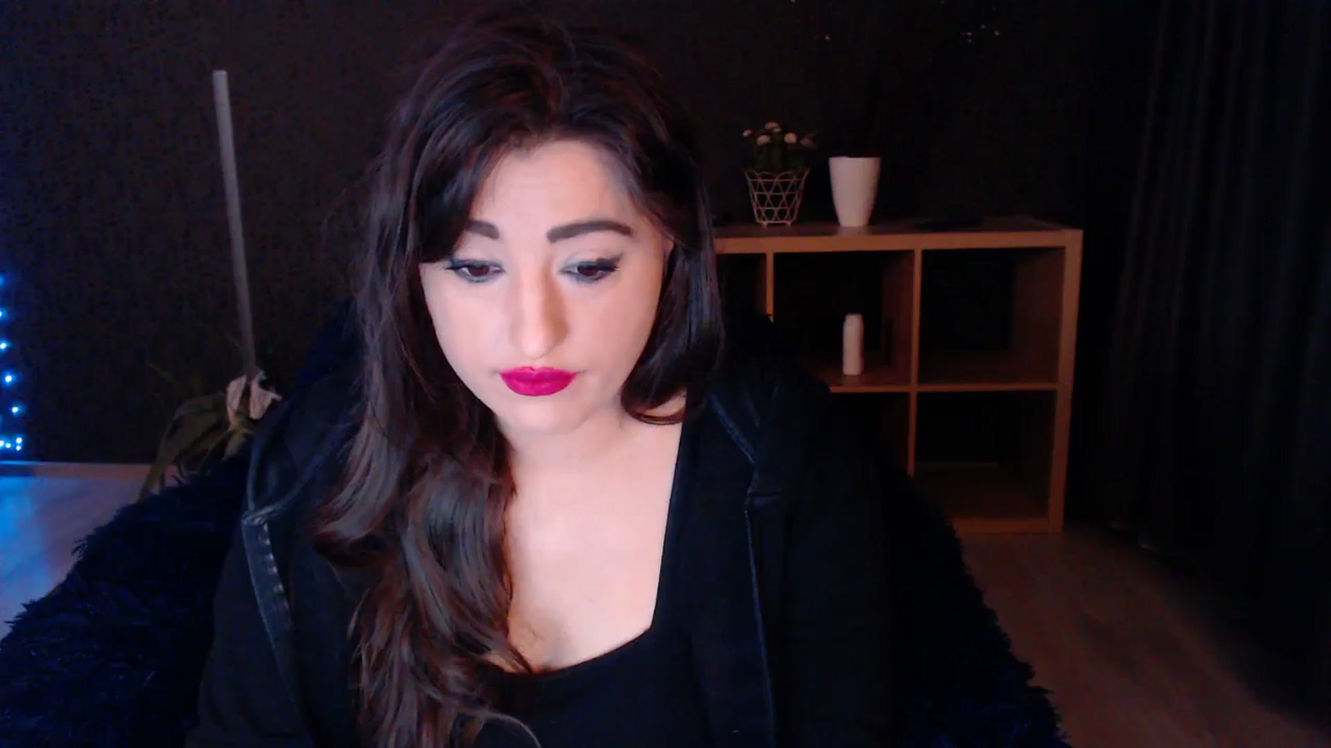 Gallery image thumbnail from HotRebbecca's myfreecams stream on, 03/20/2025, 03:27 image 16 of 20