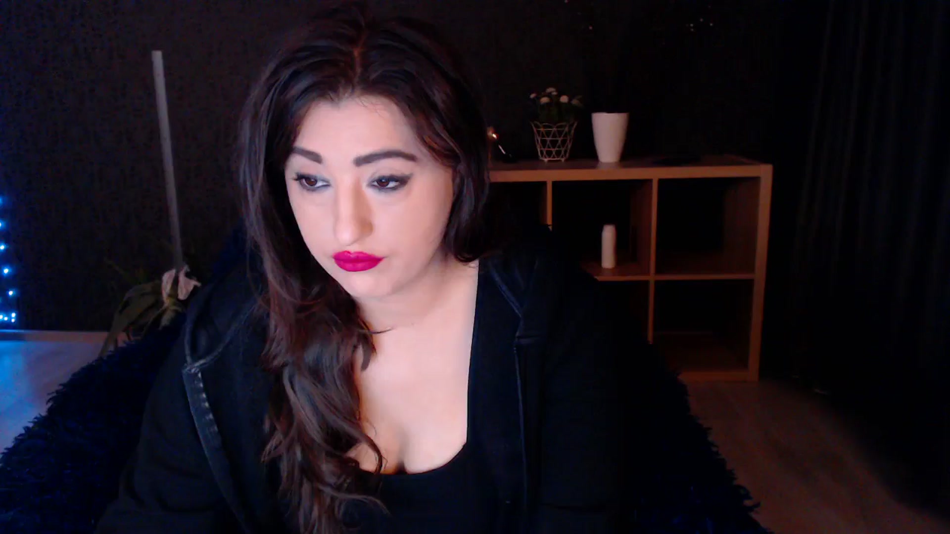 Gallery image thumbnail from HotRebbecca's myfreecams stream on, 03/20/2025, 03:27 image 3 of 20