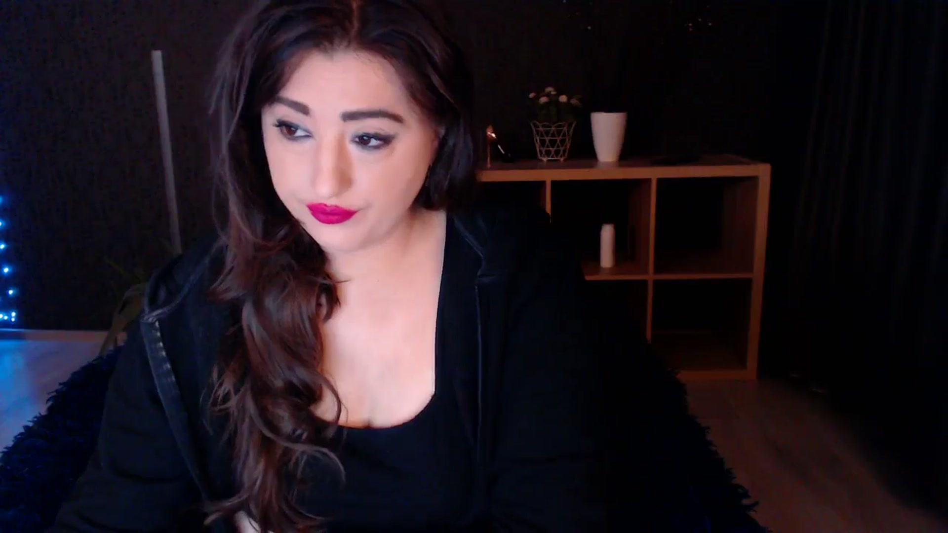 Gallery image thumbnail from HotRebbecca's myfreecams stream on, 03/20/2025, 03:27 image 2 of 20