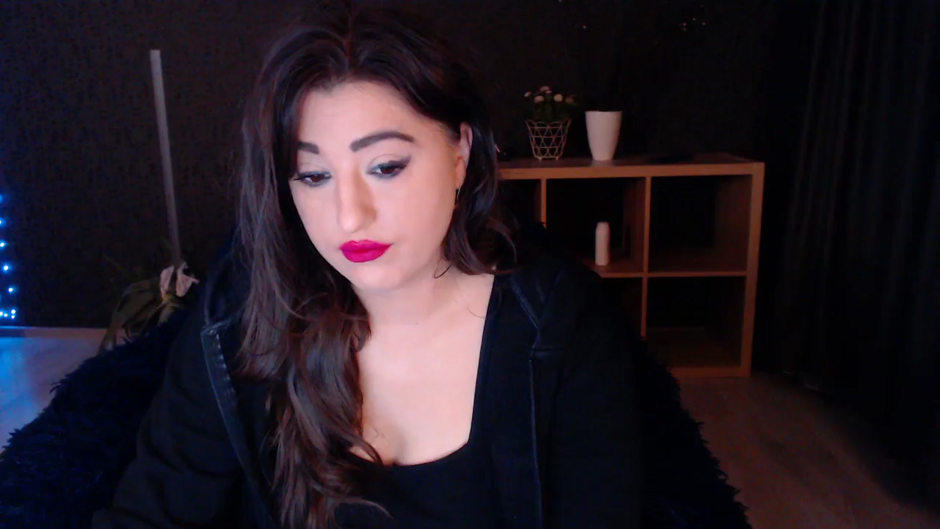 Gallery image thumbnail from HotRebbecca's myfreecams stream on, 03/20/2025, 03:27 image 9 of 20