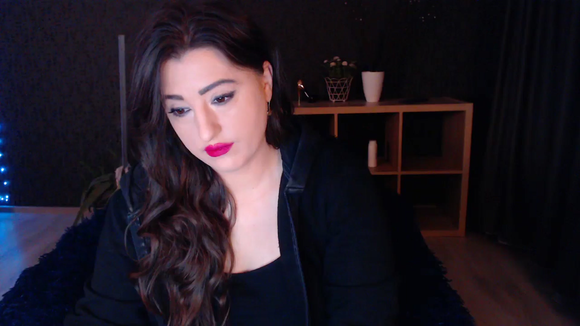 Gallery image thumbnail from HotRebbecca's myfreecams stream on, 03/21/2025, 02:05 image 10 of 20