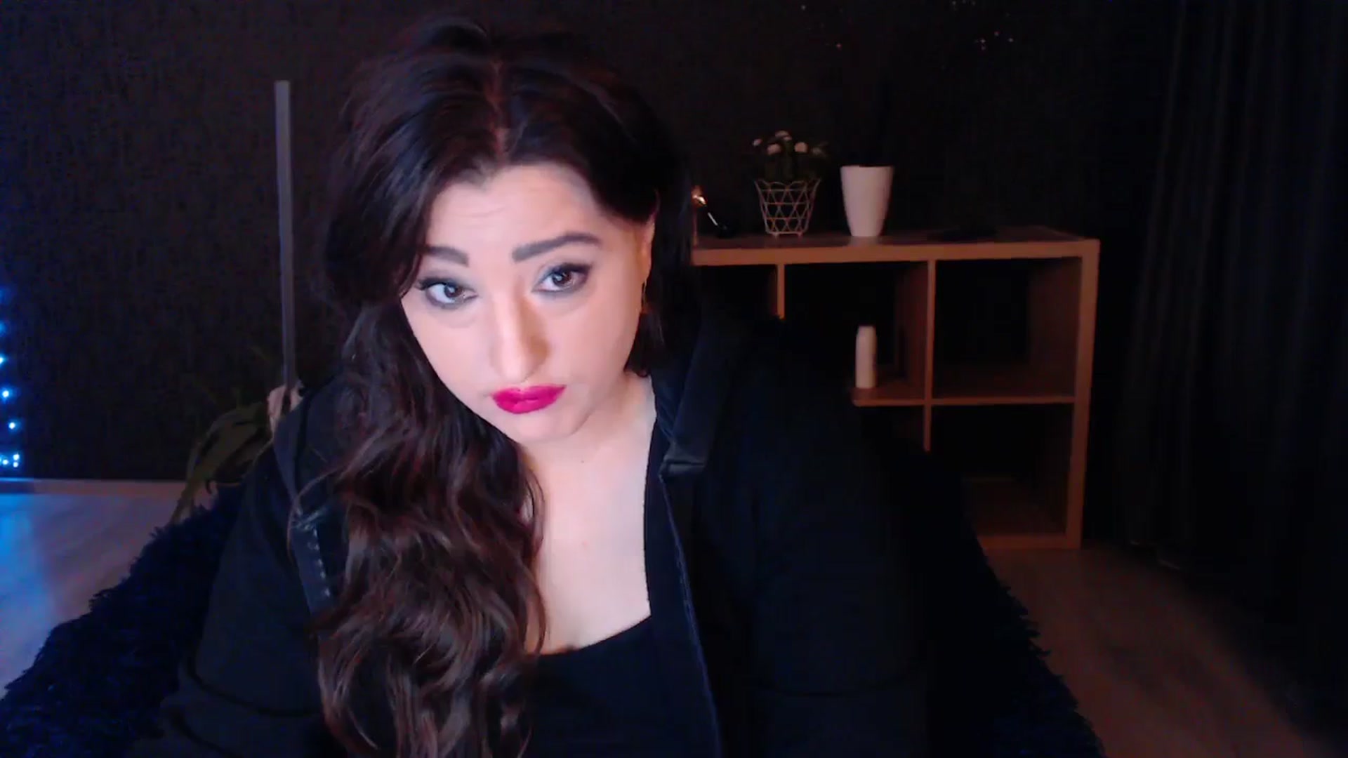 Gallery image thumbnail from HotRebbecca's myfreecams stream on, 03/21/2025, 02:05 image 11 of 20