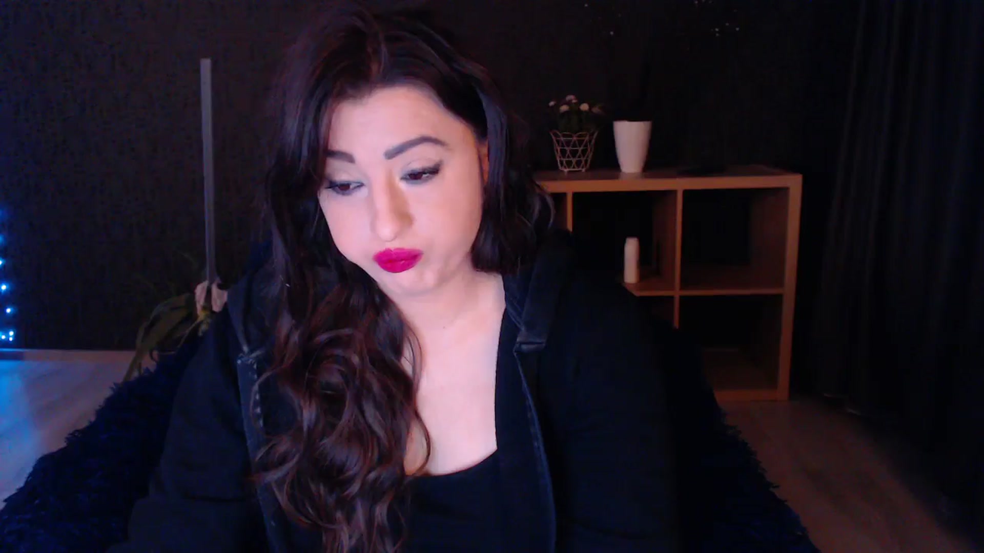 Gallery image thumbnail from HotRebbecca's myfreecams stream on, 03/21/2025, 02:05 image 20 of 20