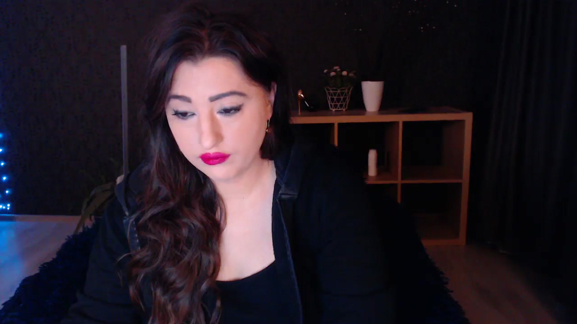 Gallery image thumbnail from HotRebbecca's myfreecams stream on, 03/21/2025, 02:05 image 8 of 20