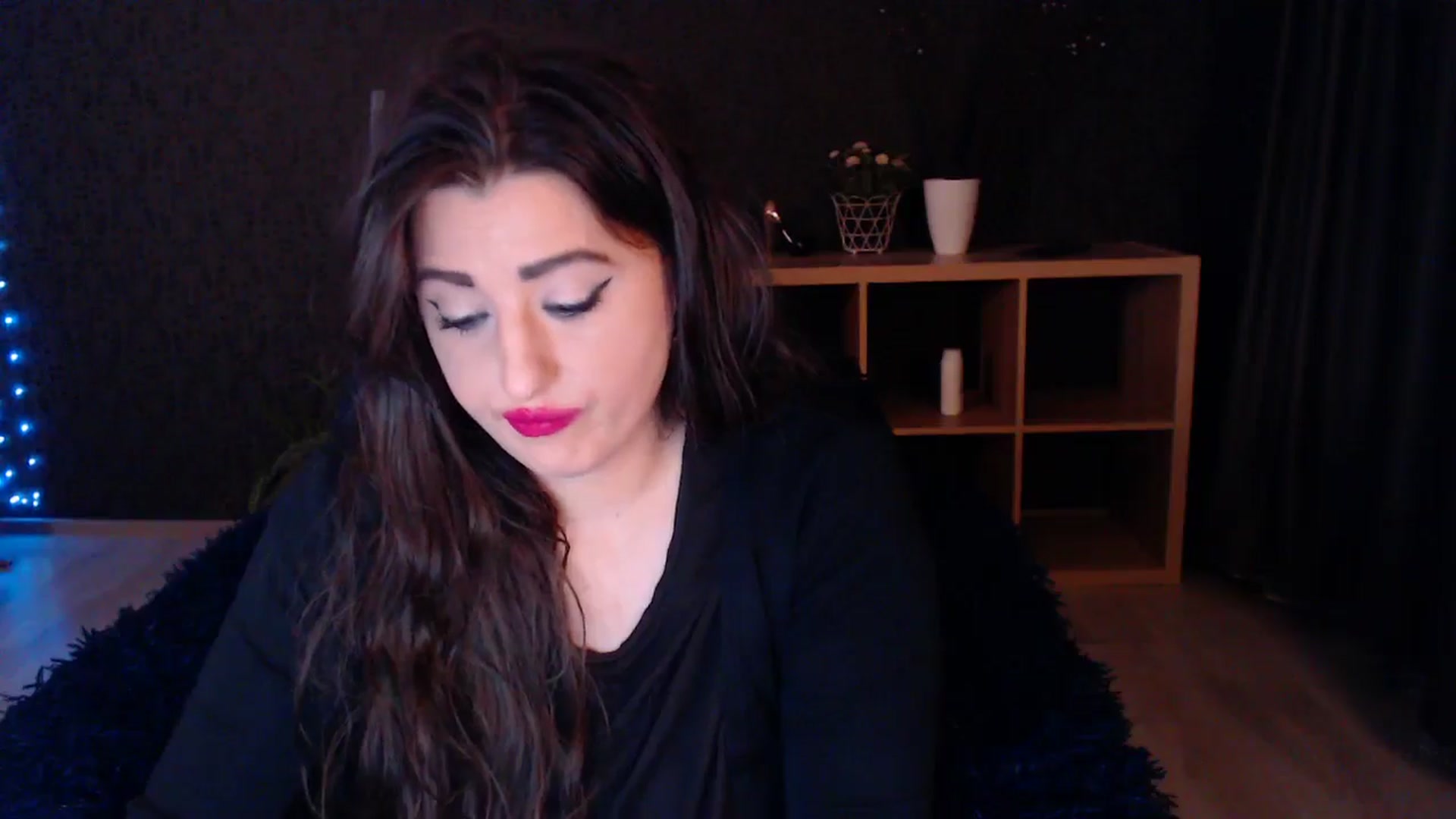 Gallery image thumbnail from HotRebbecca's myfreecams stream on, 03/23/2025, 03:47 image 12 of 20