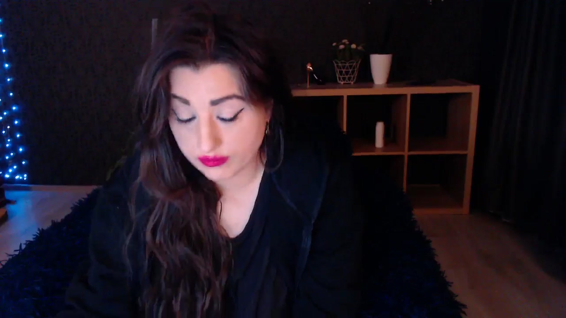 Gallery image thumbnail from HotRebbecca's myfreecams stream on, 03/23/2025, 03:47 image 17 of 20