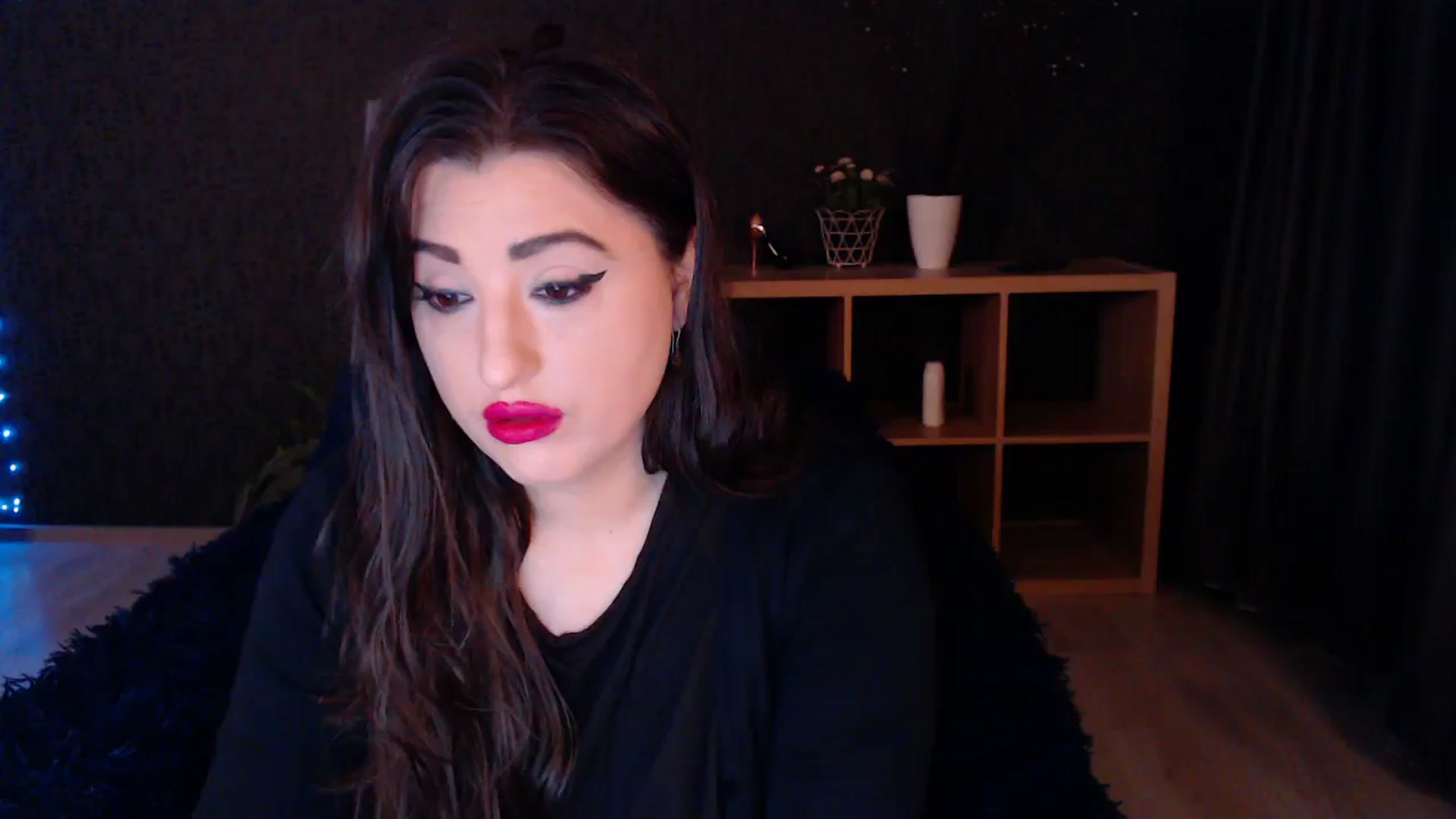 Gallery image thumbnail from HotRebbecca's myfreecams stream on, 03/23/2025, 03:47 image 1 of 20