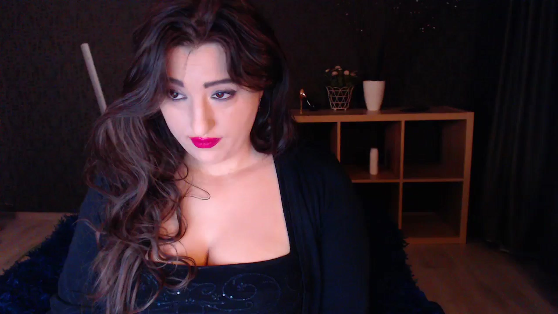 Gallery image thumbnail from HotRebbecca's myfreecams stream on, 03/24/2025, 01:32 image 10 of 20