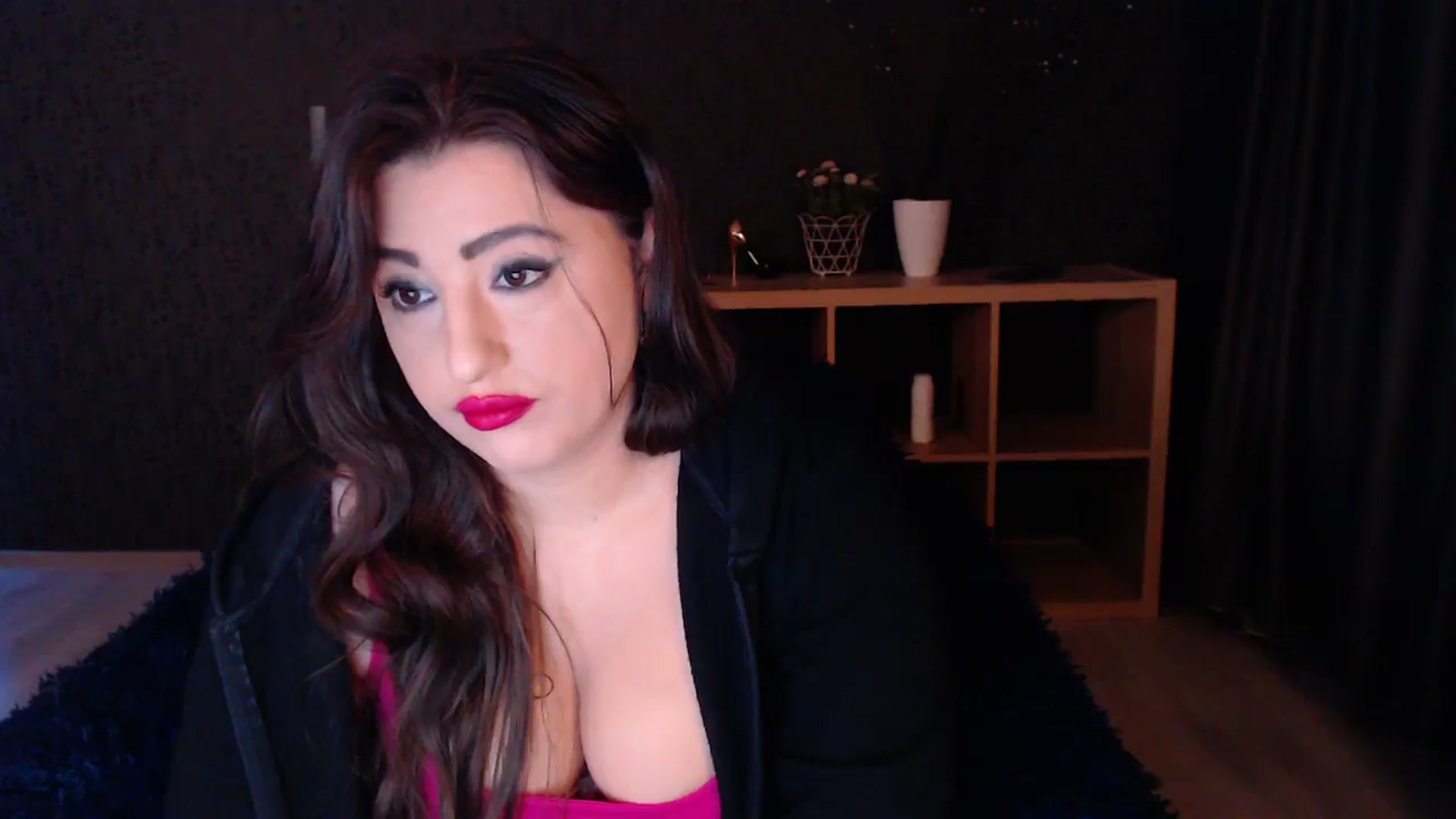 Gallery image thumbnail from HotRebbecca's myfreecams stream on, 03/25/2025, 03:35 image 3 of 20