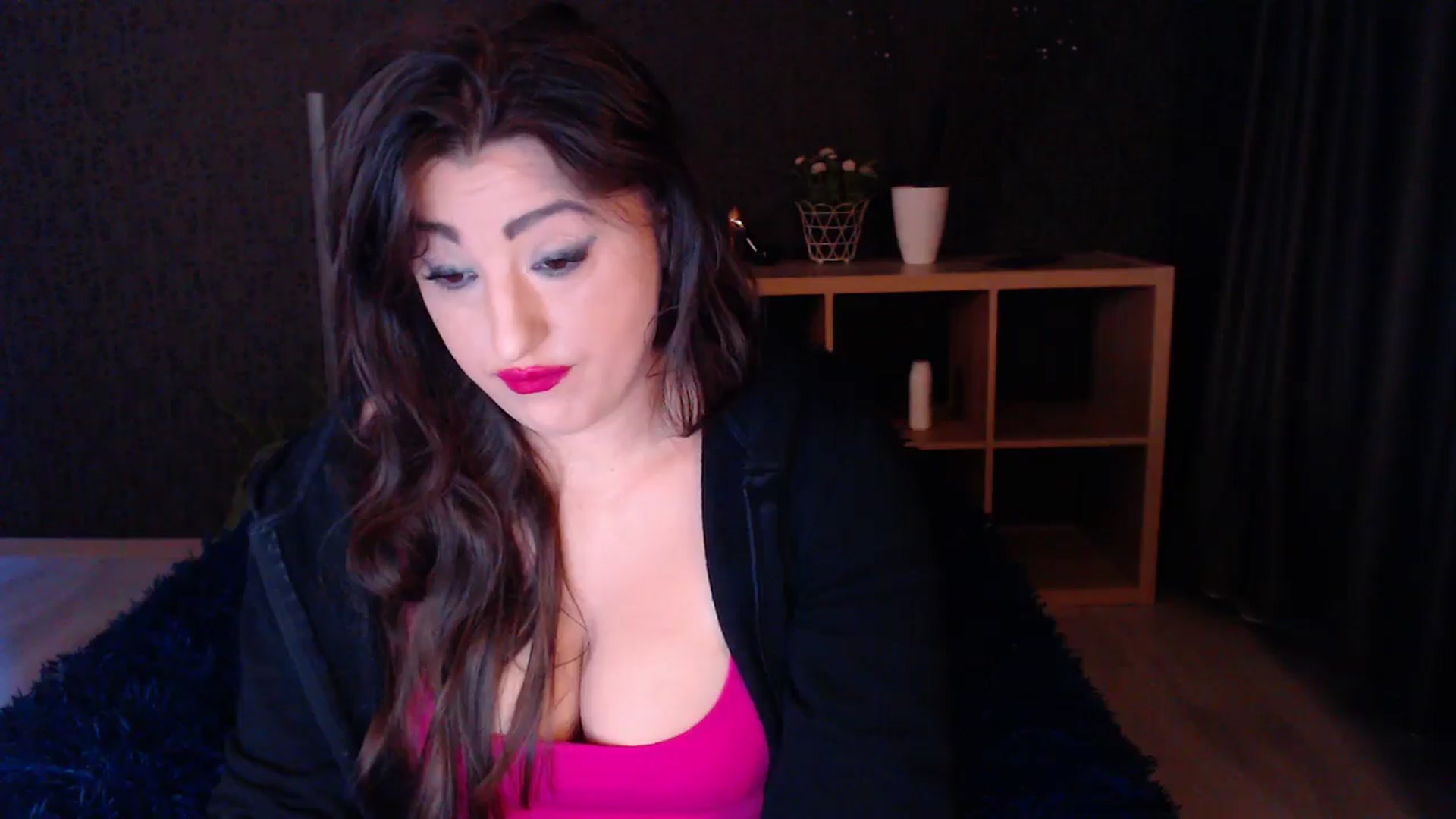 Gallery image thumbnail from HotRebbecca's myfreecams stream on, 03/25/2025, 03:35 image 15 of 20