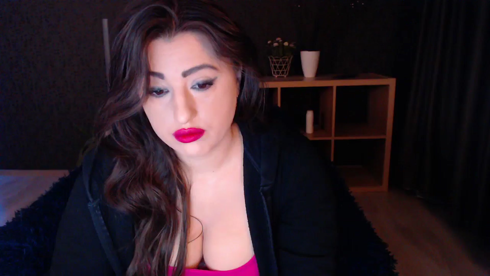 Gallery image thumbnail from HotRebbecca's myfreecams stream on, 03/25/2025, 03:35 image 7 of 20
