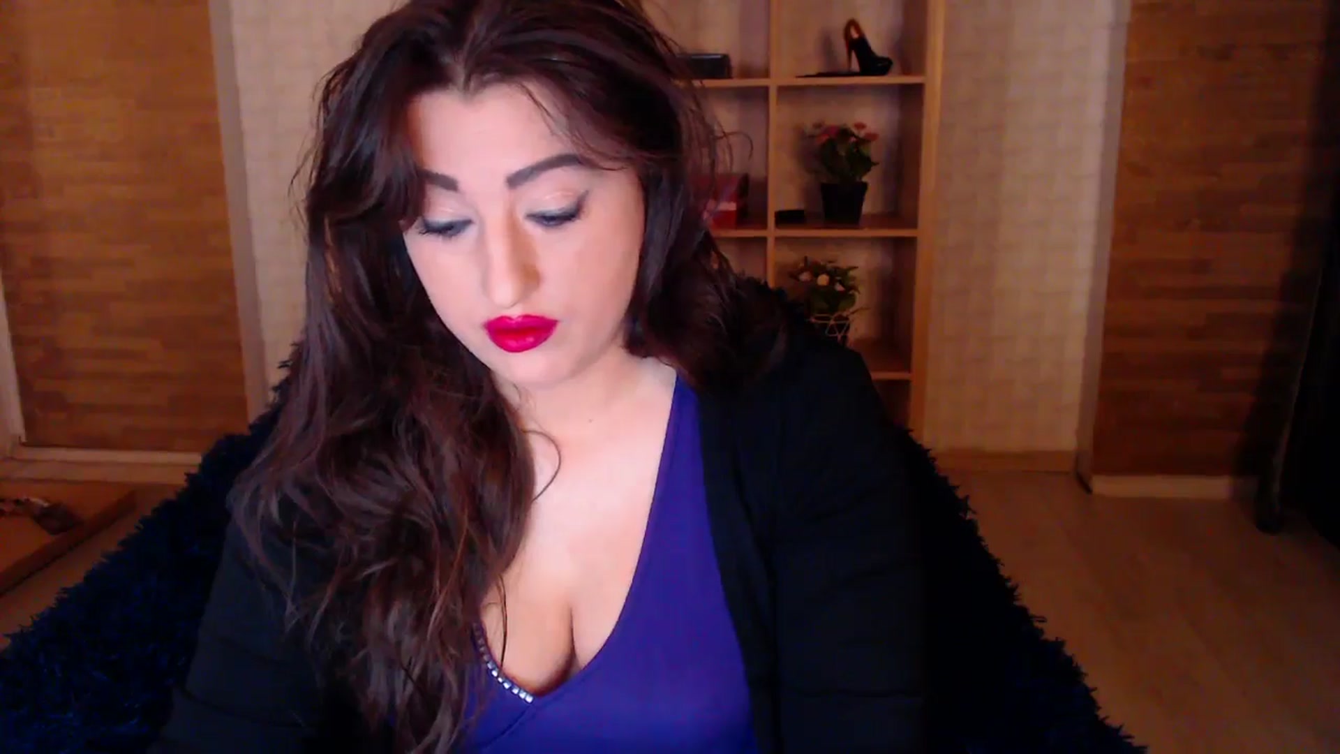 Gallery image thumbnail from HotRebbecca's myfreecams stream on, 03/26/2025, 03:51 image 2 of 20