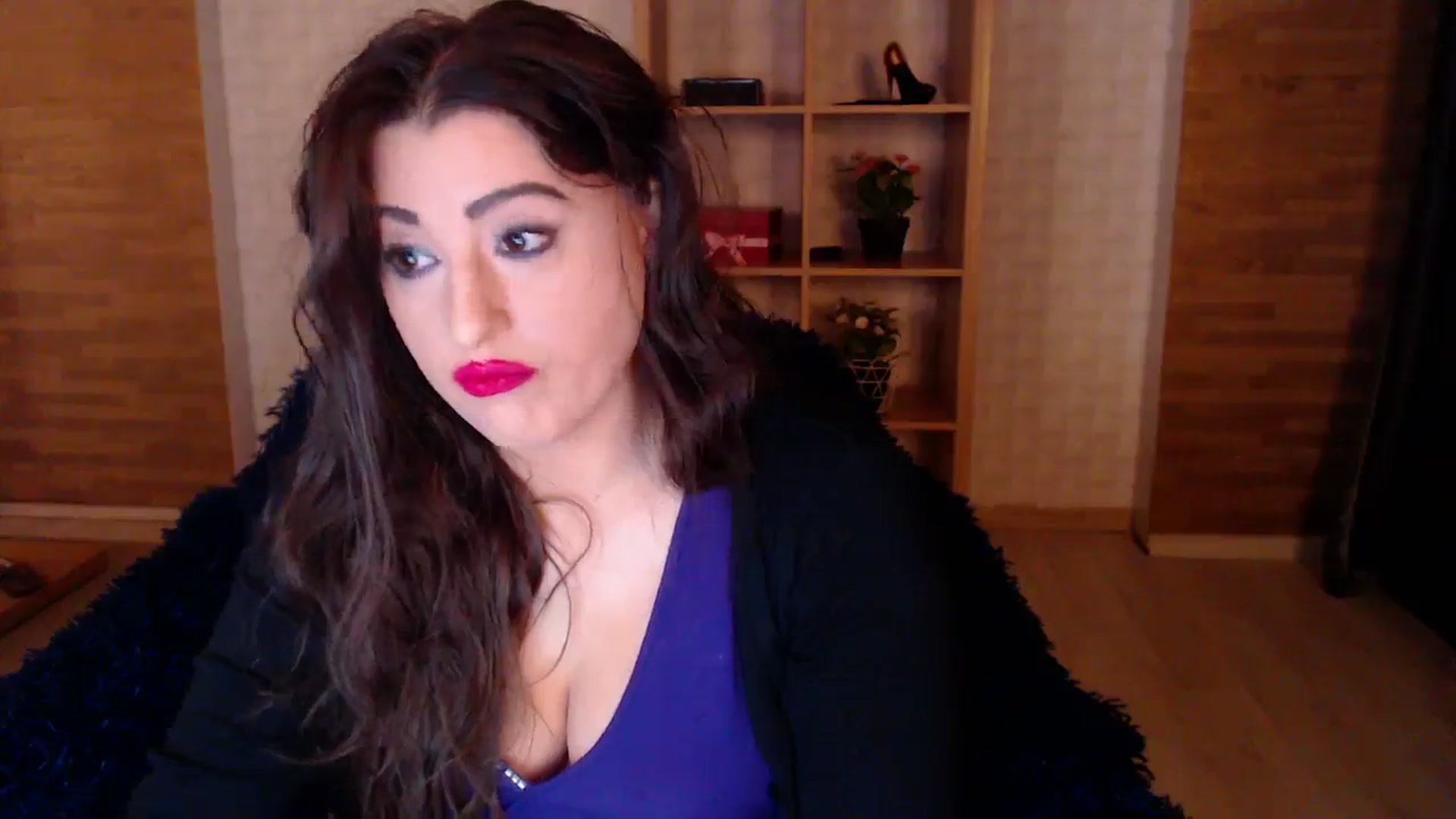 Gallery image thumbnail from HotRebbecca's myfreecams stream on, 03/26/2025, 03:51 image 10 of 20